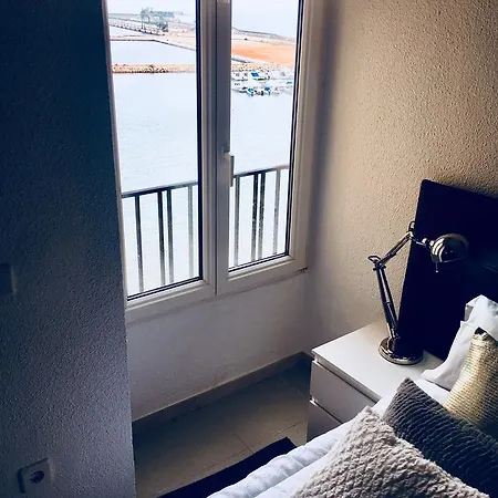 Luxurydreams First Line Apartament *